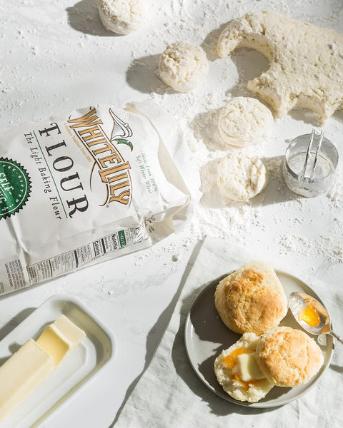 White Lily Non-GMO Self Rising Flour 5 lb Bag (Pack of 2) By The Cup Swivel Spoons