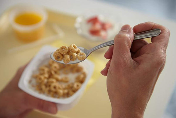 Cheerios Toasted Whole Grain Gluten-Free Cereal, 1.0 oz Single Serve Bowls (Pack of 12) with 2 By The Cup Mood Spoons