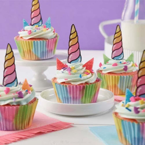 Funfetti Unicorn Strawberry Cake & Cupcake Mix and Unicorn Vanilla Frosting with By The Cup Frosting Spreader